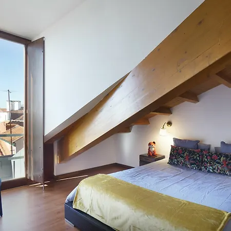 Principe Real Two Bedroom Loft Lisboa