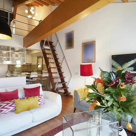 Principe Real Two Bedroom Loft リスボン